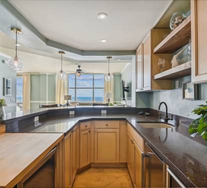 Penthouse in Paradise @ Majestic Sun_12