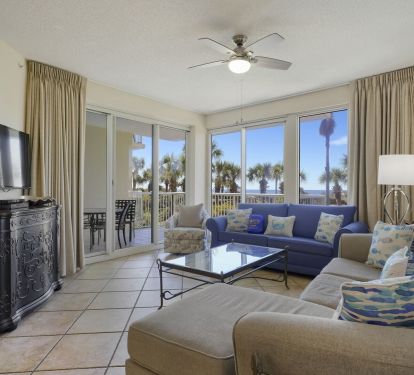 Welcome to Crescent 110, where resort style amenities meet the white beaches of Destin and the emerald waters of the Gulf.