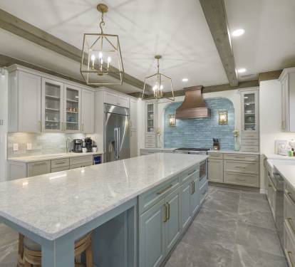 Here is another view of the kitchen that shows the beautiful new bar area.