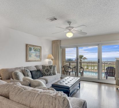 Spacious Living Room with an Amazing Ocean View