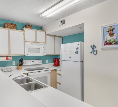 Fully Equipped Kitchen Includes a Keurig and a regular coffee maker