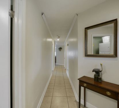 Bright entry way with clean lines welcomes you to Cabana Club 401