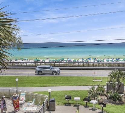 This is It  Gorgeous Beachfront View from Your Third Floor Balcony