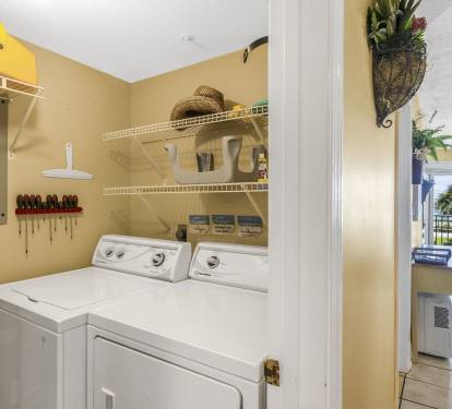 Full Size Washer/Dryer
