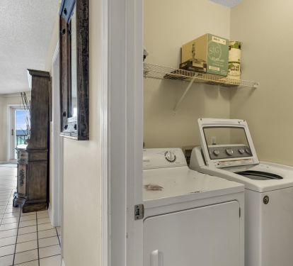 Washer/Dryer in Condo