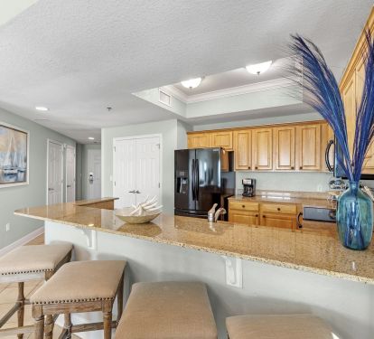Crystal Shores West Unit 701_15