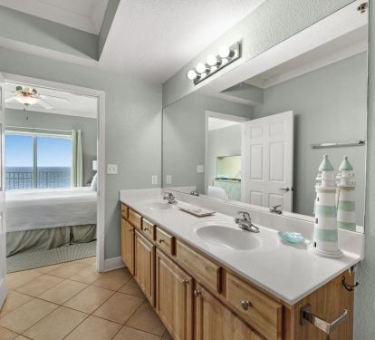 Crystal Shores West Unit 701_23