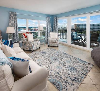 Living Room, Sea Oats Resort Okaloosa Island Fort Walton Beach Destin Vacation Rentals