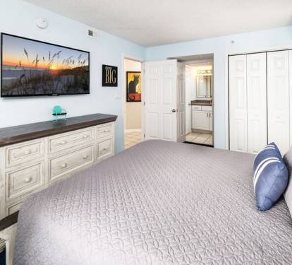 2nd Bedroom - Queen - 
Gulf Dunes 309 Fort Walton Beach Okaloosa Island Vacation Rentals