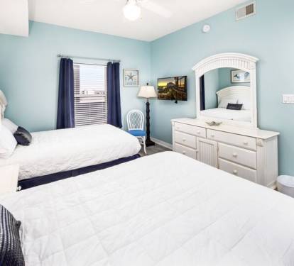 Guest Room - Gulf Dunes Resort Unit 616 / Okaloosa Island / Fort Walton Beach Vacation Rentals