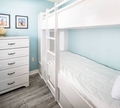 Bunk Room - Gulf Dunes Resort Unit 616 / Okaloosa Island / Fort Walton Beach Vacation Rentals