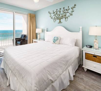 Master Bedroom - Gulf Dunes Resort Unit 616 / Okaloosa Island / Fort Walton Beach Vacation Rentals