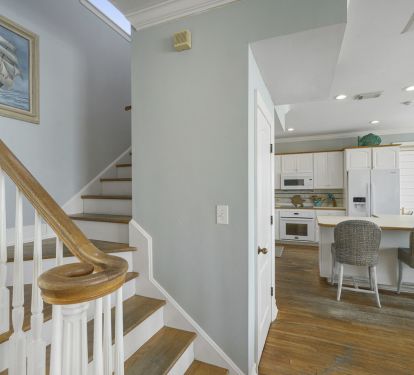 Stairway to upper bedrooms