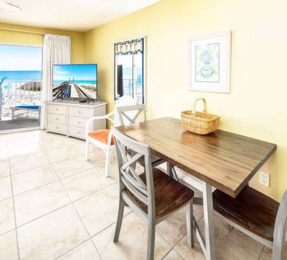 Dining Area - 
Gulf Dunes 214 Fort Walton Beach Okaloosa Island Vacation Rentals