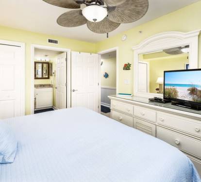 Master Bedroom - 
Pelican Isle 414 Fort Walton Beach Okaloosa Island Vacation Rentals
