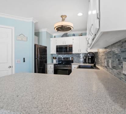 Sunset Harbor Unit 422_20