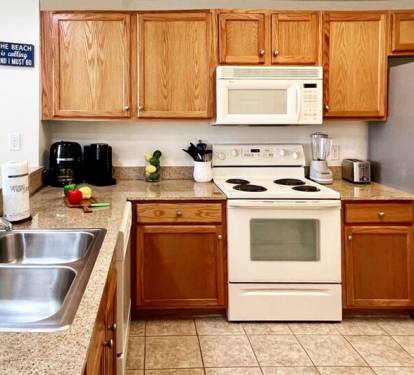 Kitchen - Waters Edge Resort Unit 510 Okaloosa Island Fort Walton Beach Vacation Rentals