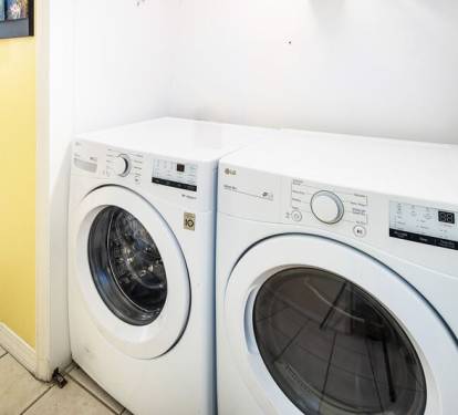 Private Laundry Center - Gulf Dunes Resort Unit 117 Okaloosa Island Fort Walton Beach Vacation Condos by Sunset Resort Rentals