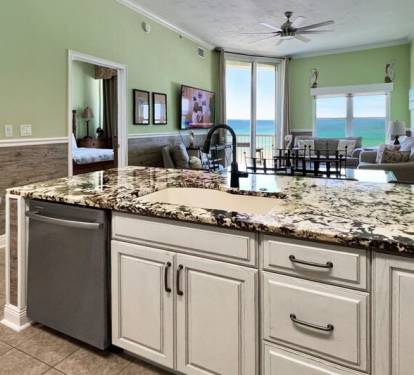 Kitchen - Waters Edge Resort Unit 604 Okaloosa Island Fort Walton Beach Vacation Rentals by Sunset Resort Rentals