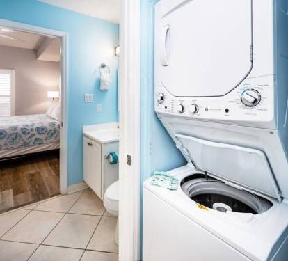 Bathroom from Bedroom - 
Gulf Dunes 507 Fort Walton Beach Okaloosa Island Vacation Rentals
