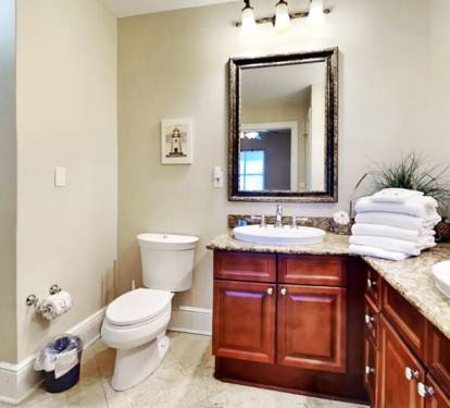 Guest Bathroom 2- Bella Riva Resort Unit 205, Okaloosa Island Fort Walton Beach Florida Vacation Condo Rentals by Sunset Resort Rentals
