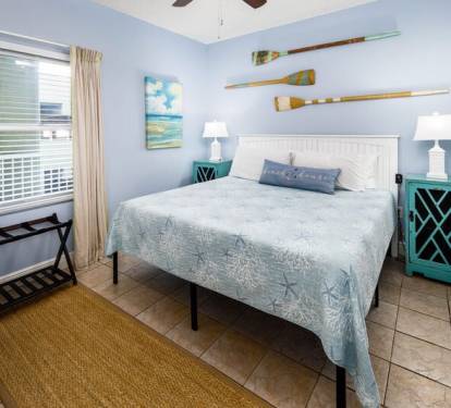 King Guest Bedroom - Waters Edge Resort Unit 311 Okaloosa Island Fort Walton Beach Vacation Rentals