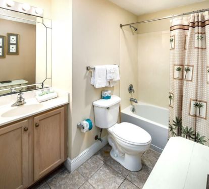 Hallway Bathroom - 
Waters Edge Resort 313 Fort Walton Beach Okaloosa Island