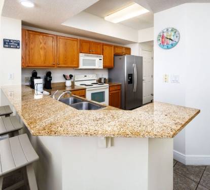 Kitchen - Waters Edge Resort Unit 510 Okaloosa Island Fort Walton Beach Vacation Rentals