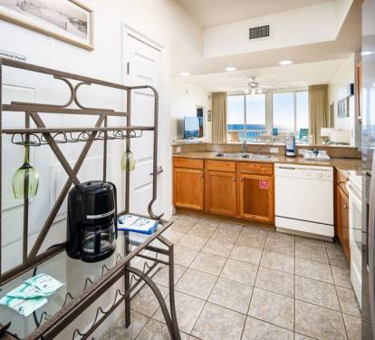 Kitchen - Waters Edge Resort Unit 510 Okaloosa Island Fort Walton Beach Vacation Rentals