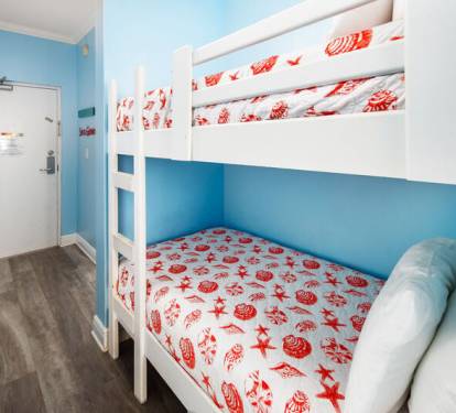 Hallway Bunkbeds - Waters Edge Resort unit 514 Okaloosa Island Fort Walton Beach Vacation Rentals by Sunset Resort Rentals