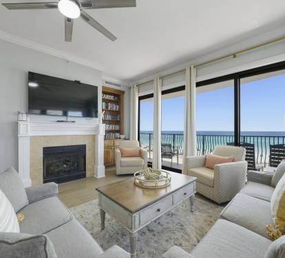 Living room with gulf rooms