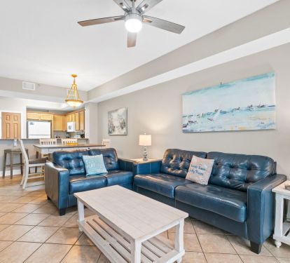 Living Area - Sleeper Sofa - Beach Views - Cable & Smart TV
