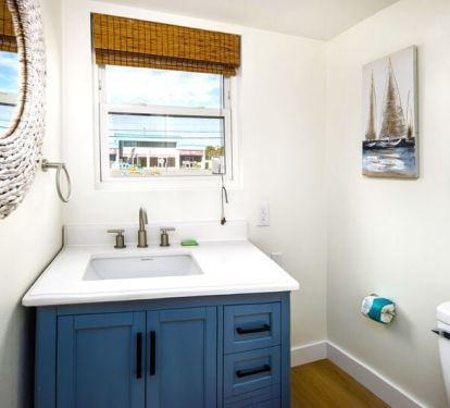 Half Bath Second Level -
Sandollar Townhomes Unit 6 Miramar Beach Destin Florida Vacation Beach House Rentals