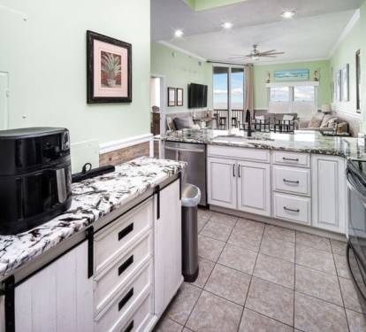 Kitchen - Waters Edge Resort Unit 604 Okaloosa Island Fort Walton Beach Vacation Rentals by Sunset Resort Rentals