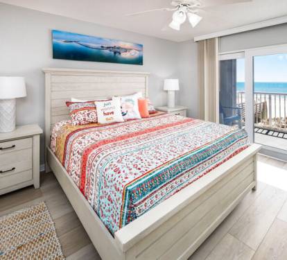 Master Bedroom - 
Islander Beach Resort 3001 Fort Walton Beach Okaloosa Island