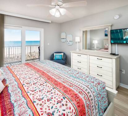 Master Bedroom - 
Islander Beach Resort 3001 Fort Walton Beach Okaloosa Island