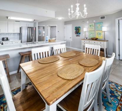 Dining Area - 
Islander Beach Resort 3001 Fort Walton Beach Okaloosa Island