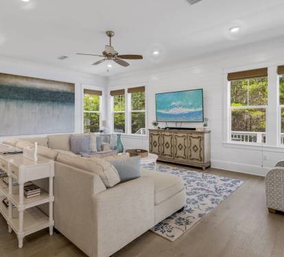 High ceilings, abundant light, thoughtful layout. Built so multi-gen families and adult groups each have their own space to breathe.