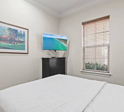 Bright and cozy downstairs retreat, perfect for families or couples visiting Sandestin.