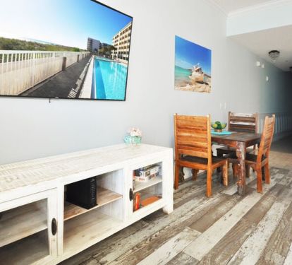 Dining Area - Waters Edge Resort unit 613 Okaloosa Island Fort Walton Beach Vacation Rentals by Sunset Resort Rentals