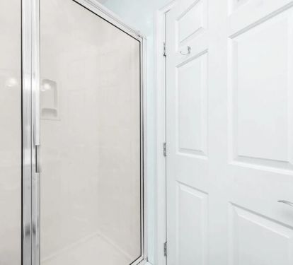 Master Bath with Shower - Waters Edge Resort unit 613 Okaloosa Island Fort Walton Beach Vacation Rentals by Sunset Resort Rentals
