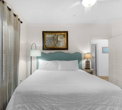 Guest Bedroom 3 with King