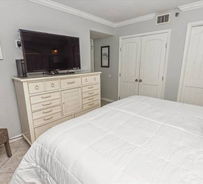 Guest Bedroom 1