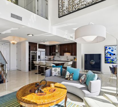 Main level living area