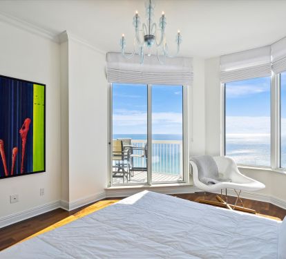 Main level master bedroom