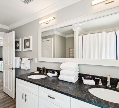 Guest Bathroom 1