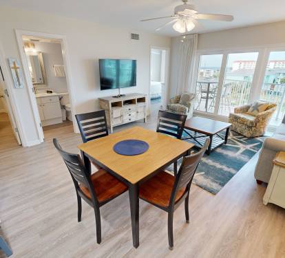 Dining Area (B)