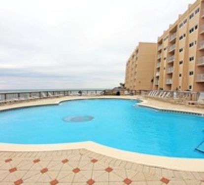 Beachfront Pool