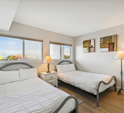 Guest bedroom