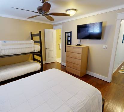 Guest Bedroom 1